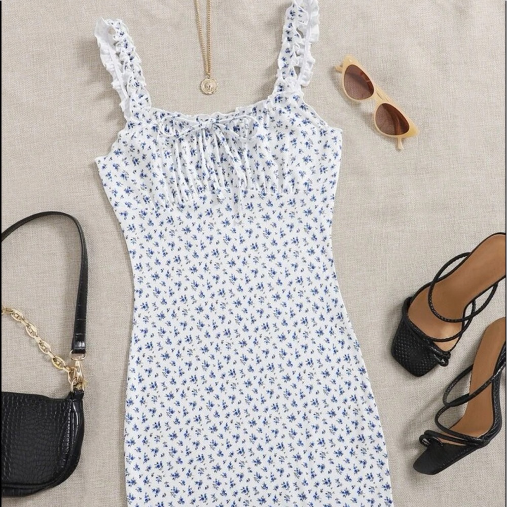 Size L Frilled strap tie front ruched bust mini dress